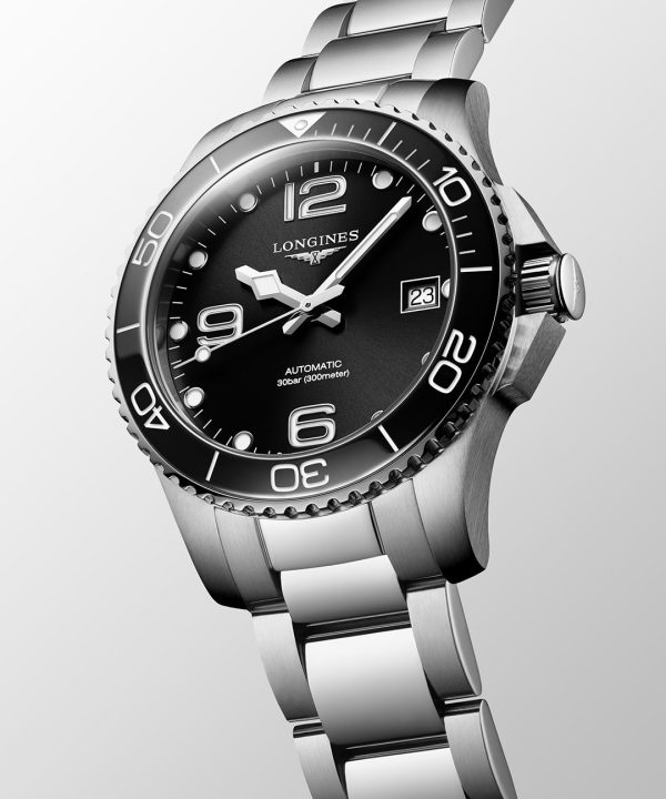 Alternative view of Longines HydroConquest Ceramic 39mm - L3.780.4.56.6